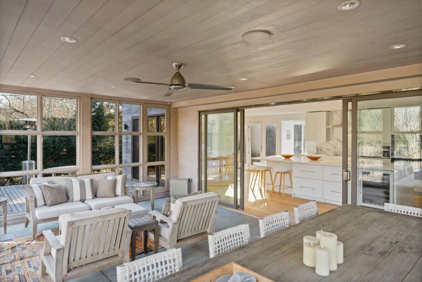 East Hampton, New York, 11937, United States, 5 Bedrooms Bedrooms, ,6 BathroomsBathrooms,Residential,For Sale,1828898
