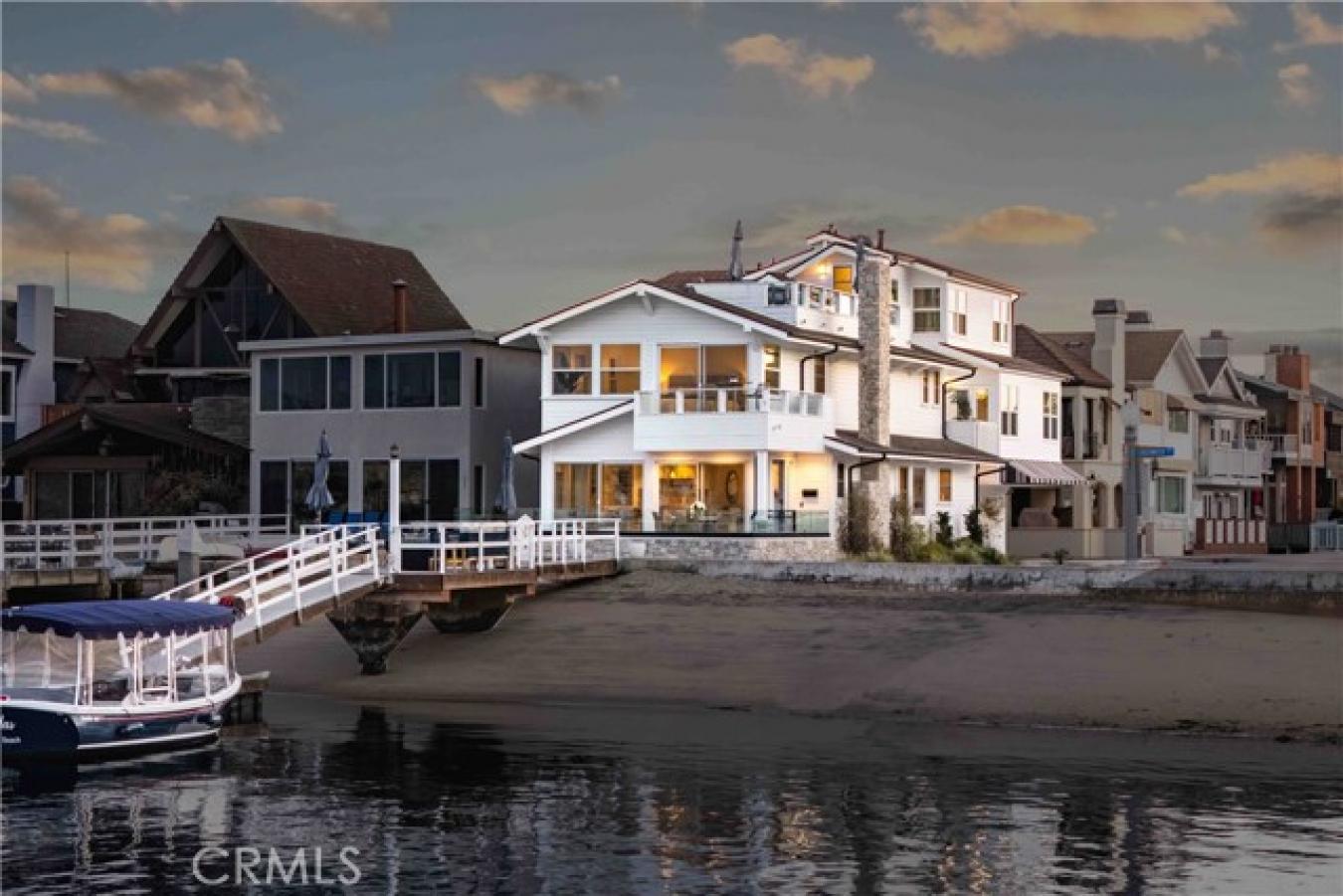 Newport Beach, California, 92661, United States, 5 Bedrooms Bedrooms, ,4 BathroomsBathrooms,Residential,For Sale,1714715