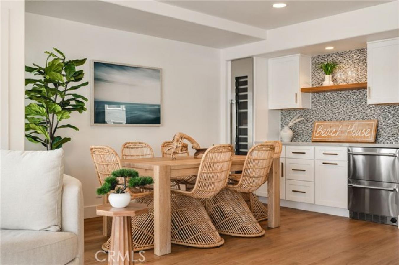 Newport Beach, California, 92661, United States, 5 Bedrooms Bedrooms, ,4 BathroomsBathrooms,Residential,For Sale,1714715