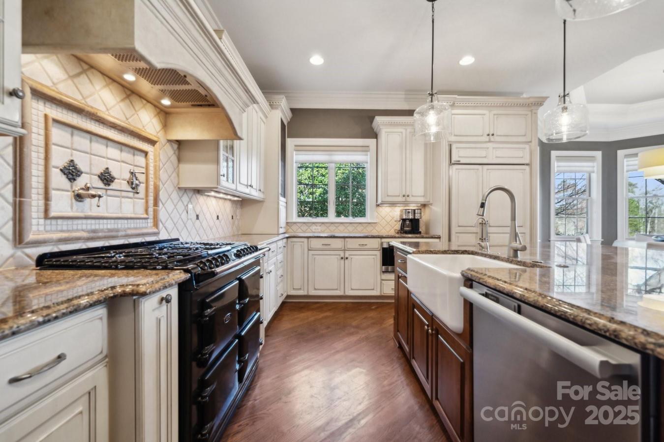 Mooresville, North Carolina, 28117, United States, 4 Bedrooms Bedrooms, ,4 BathroomsBathrooms,Residential,For Sale,1714708