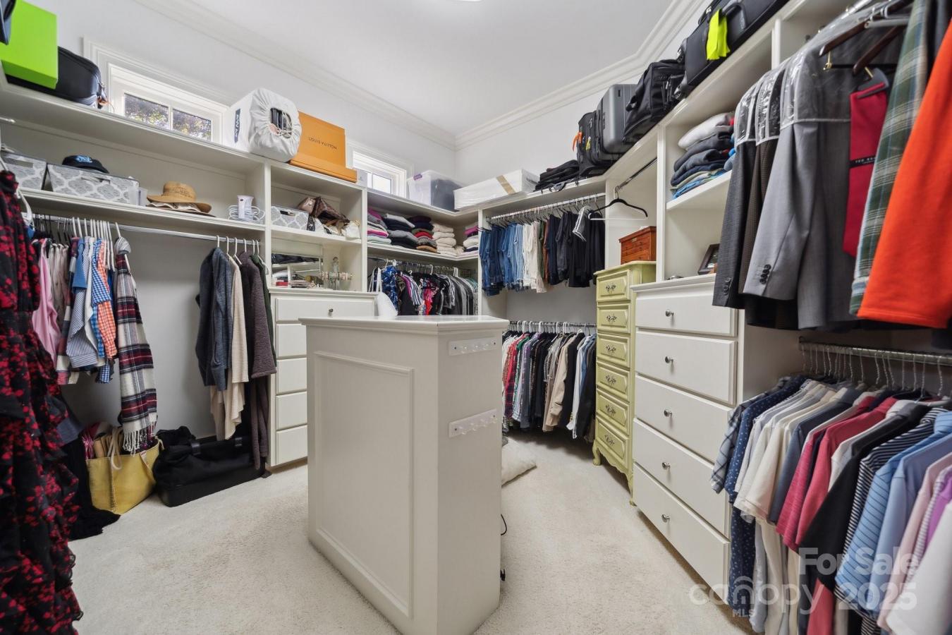 Mooresville, North Carolina, 28117, United States, 4 Bedrooms Bedrooms, ,4 BathroomsBathrooms,Residential,For Sale,1714708