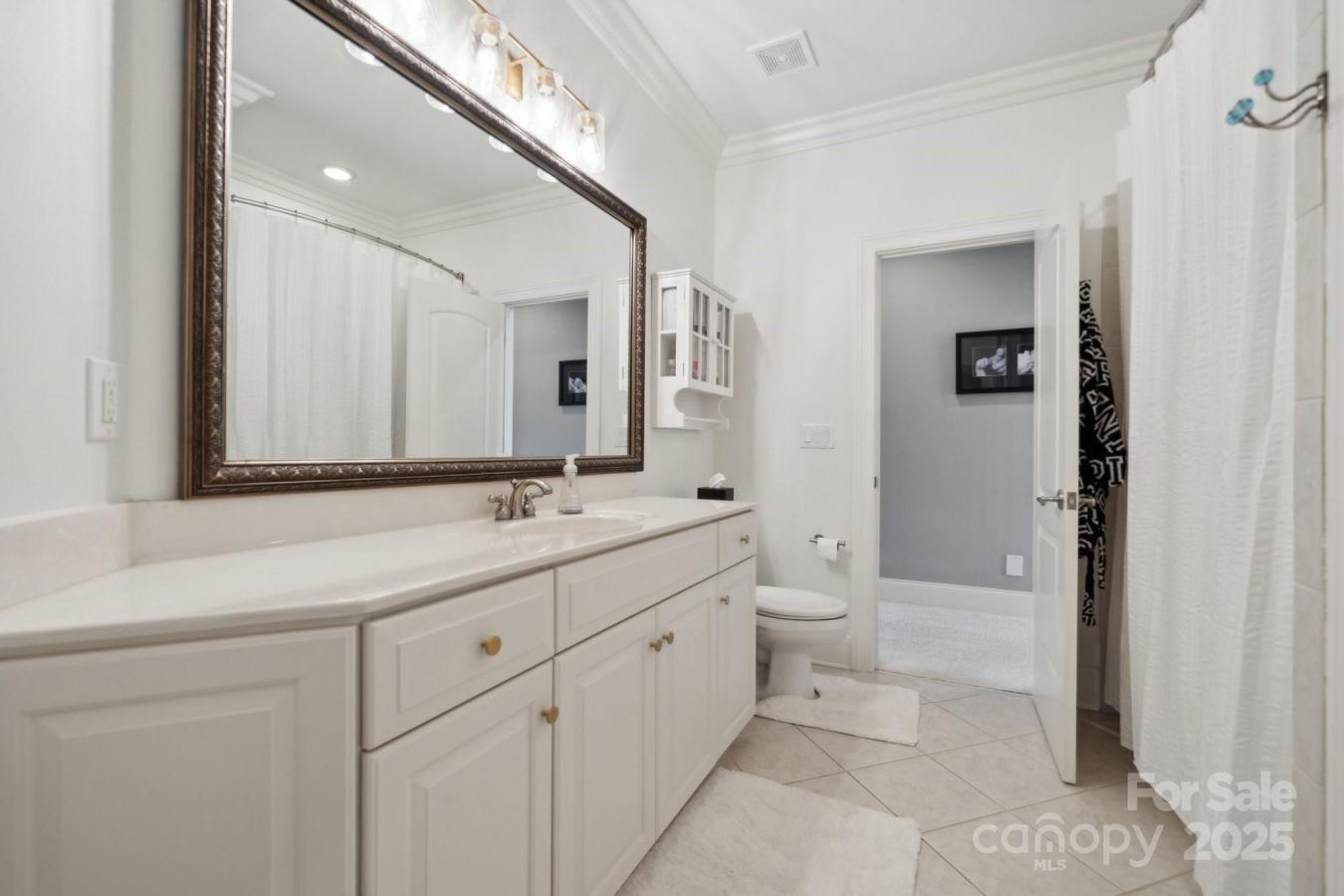 Mooresville, North Carolina, 28117, United States, 4 Bedrooms Bedrooms, ,4 BathroomsBathrooms,Residential,For Sale,1714708