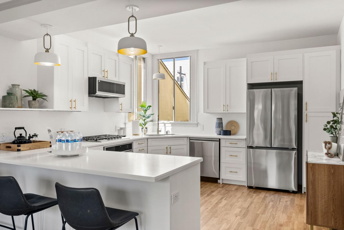 San Francisco, California, 94117, United States, 2 Bedrooms Bedrooms, ,1 BathroomBathrooms,Residential,For Sale,1725843