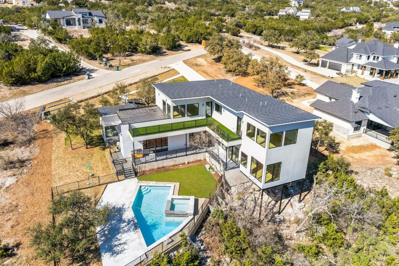 Jonestown, Texas, 78645, United States, 4 Bedrooms Bedrooms, ,4 BathroomsBathrooms,Residential,For Sale,1717911