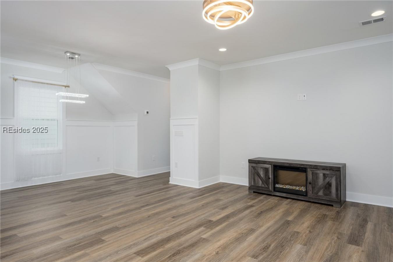 Hilton Head Island, South Carolina, 29926, United States, 4 Bedrooms Bedrooms, ,3 BathroomsBathrooms,Residential,For Sale,1717899