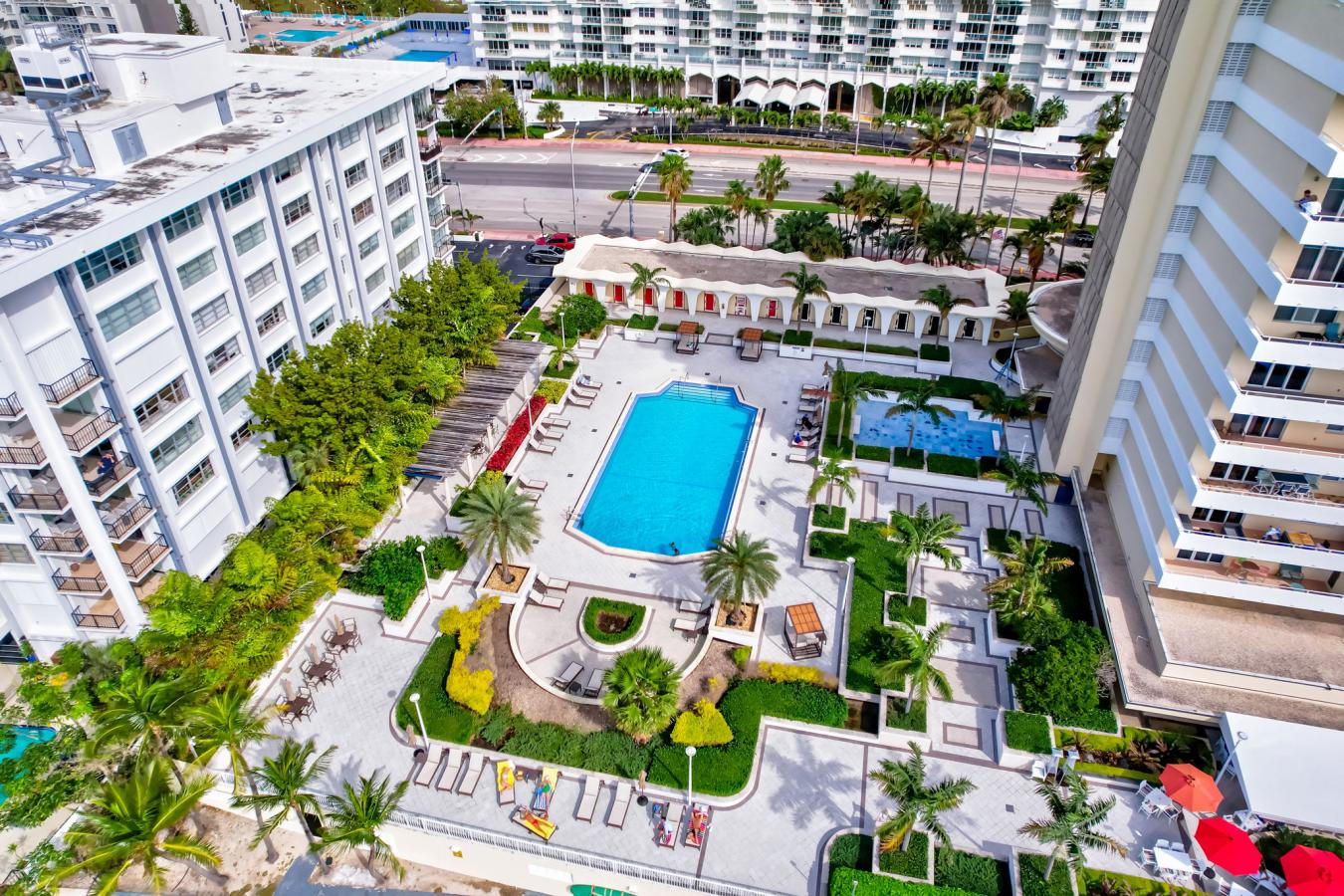 Miami, Florida, 33140, United States, 2 Bedrooms Bedrooms, ,2 BathroomsBathrooms,Residential,For Sale,1725838