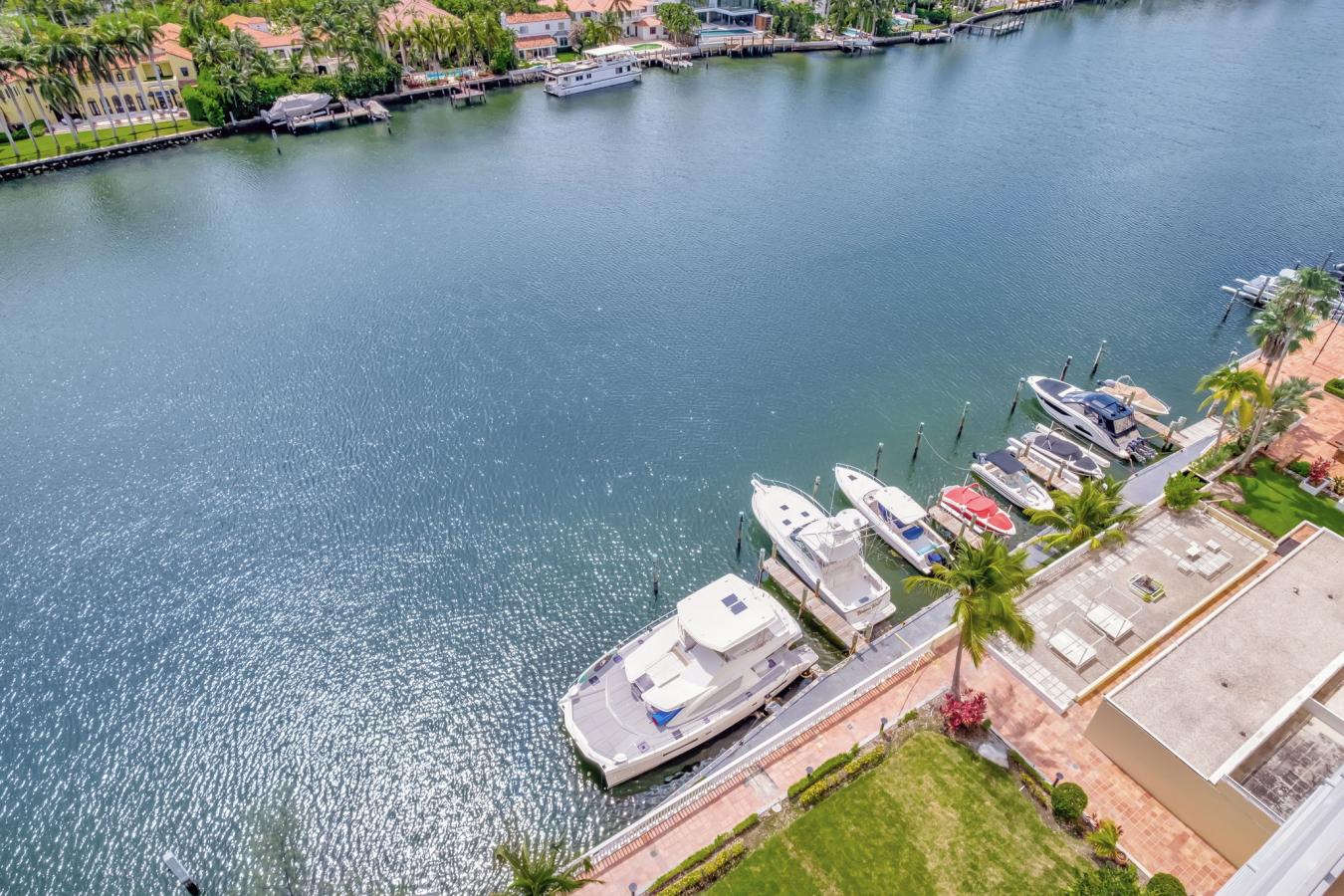 Miami, Florida, 33140, United States, 2 Bedrooms Bedrooms, ,2 BathroomsBathrooms,Residential,For Sale,1725838