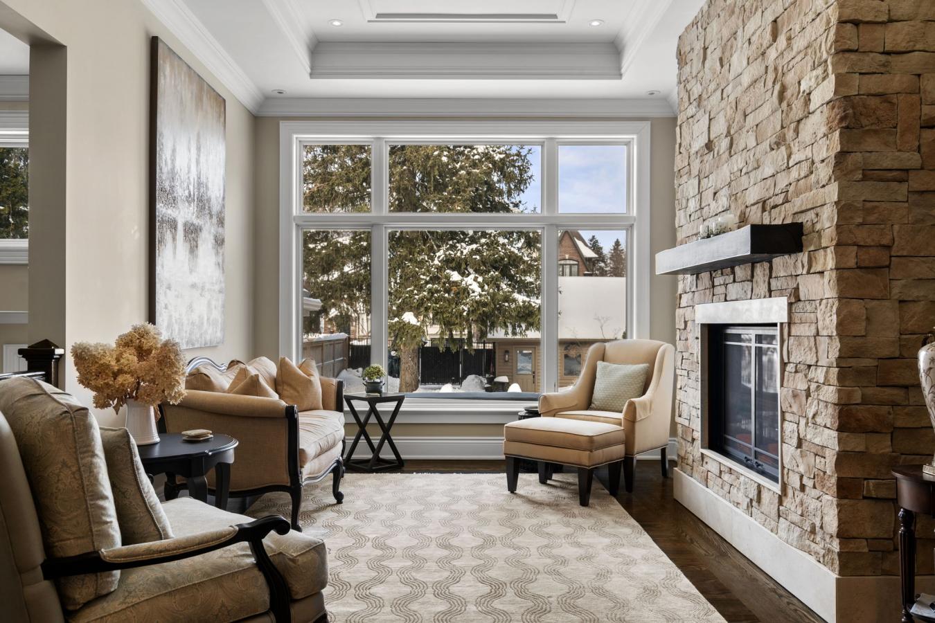 Toronto, ON, M4N 2C6, Canada, 4 Bedrooms Bedrooms, ,2 BathroomsBathrooms,Residential,For Sale,1725788