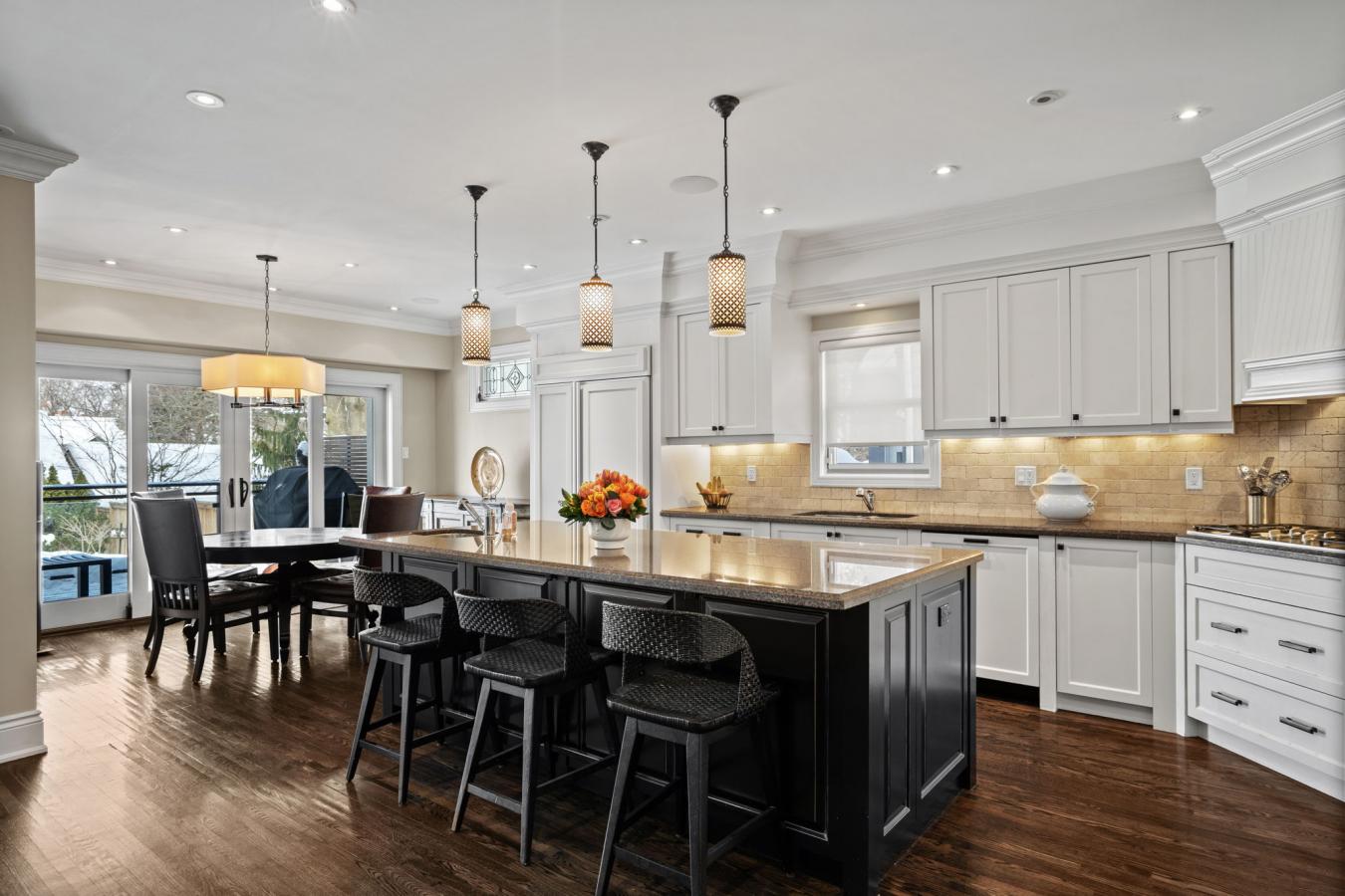 Toronto, ON, M4N 2C6, Canada, 4 Bedrooms Bedrooms, ,2 BathroomsBathrooms,Residential,For Sale,1725788