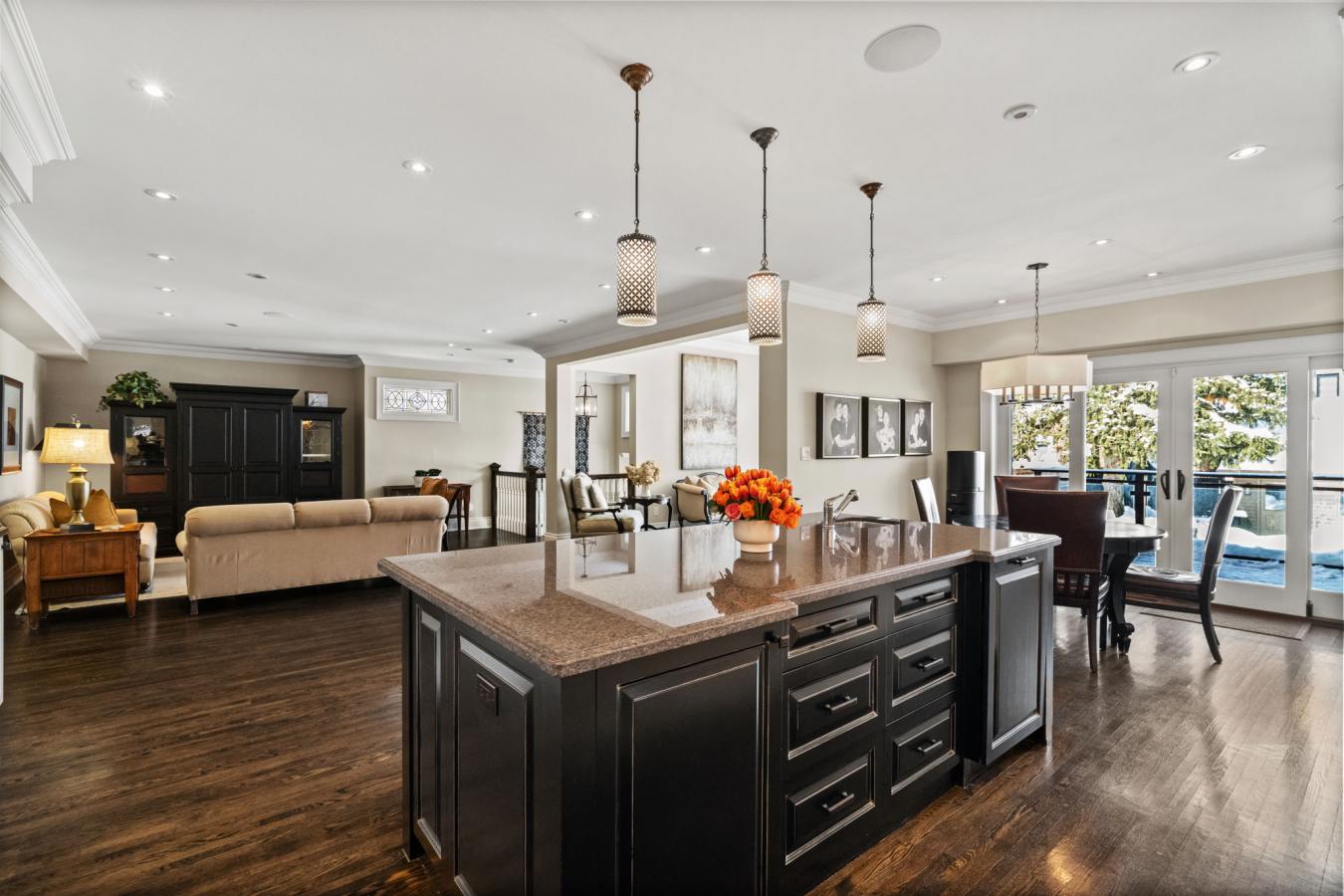 Toronto, ON, M4N 2C6, Canada, 4 Bedrooms Bedrooms, ,2 BathroomsBathrooms,Residential,For Sale,1725788