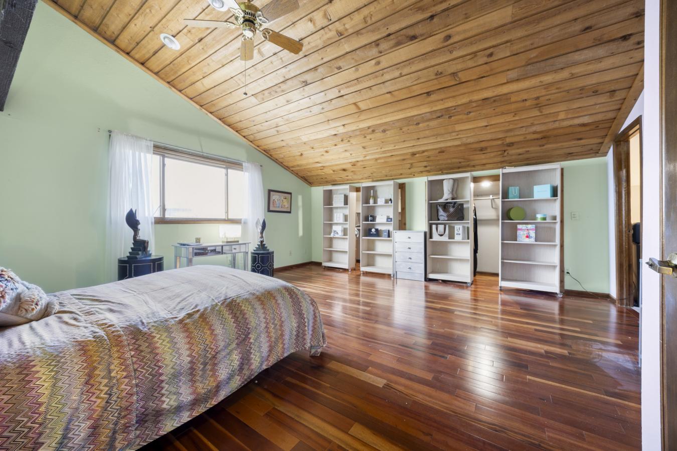 Niwot/Longmont, Colorado, 80503, United States, 3 Bedrooms Bedrooms, ,3 BathroomsBathrooms,Residential,For Sale,1867873