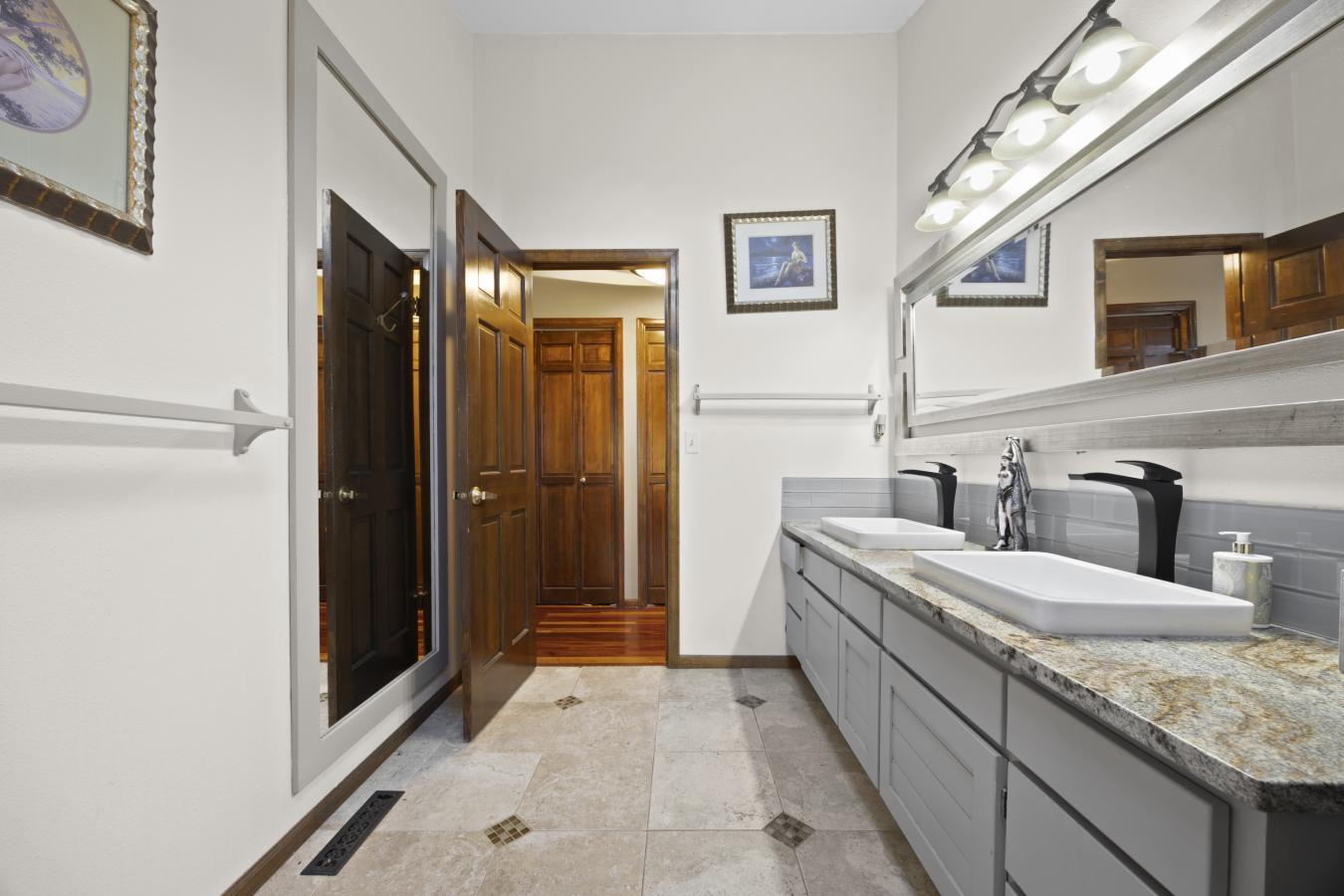 Niwot/Longmont, Colorado, 80503, United States, 3 Bedrooms Bedrooms, ,3 BathroomsBathrooms,Residential,For Sale,1867873