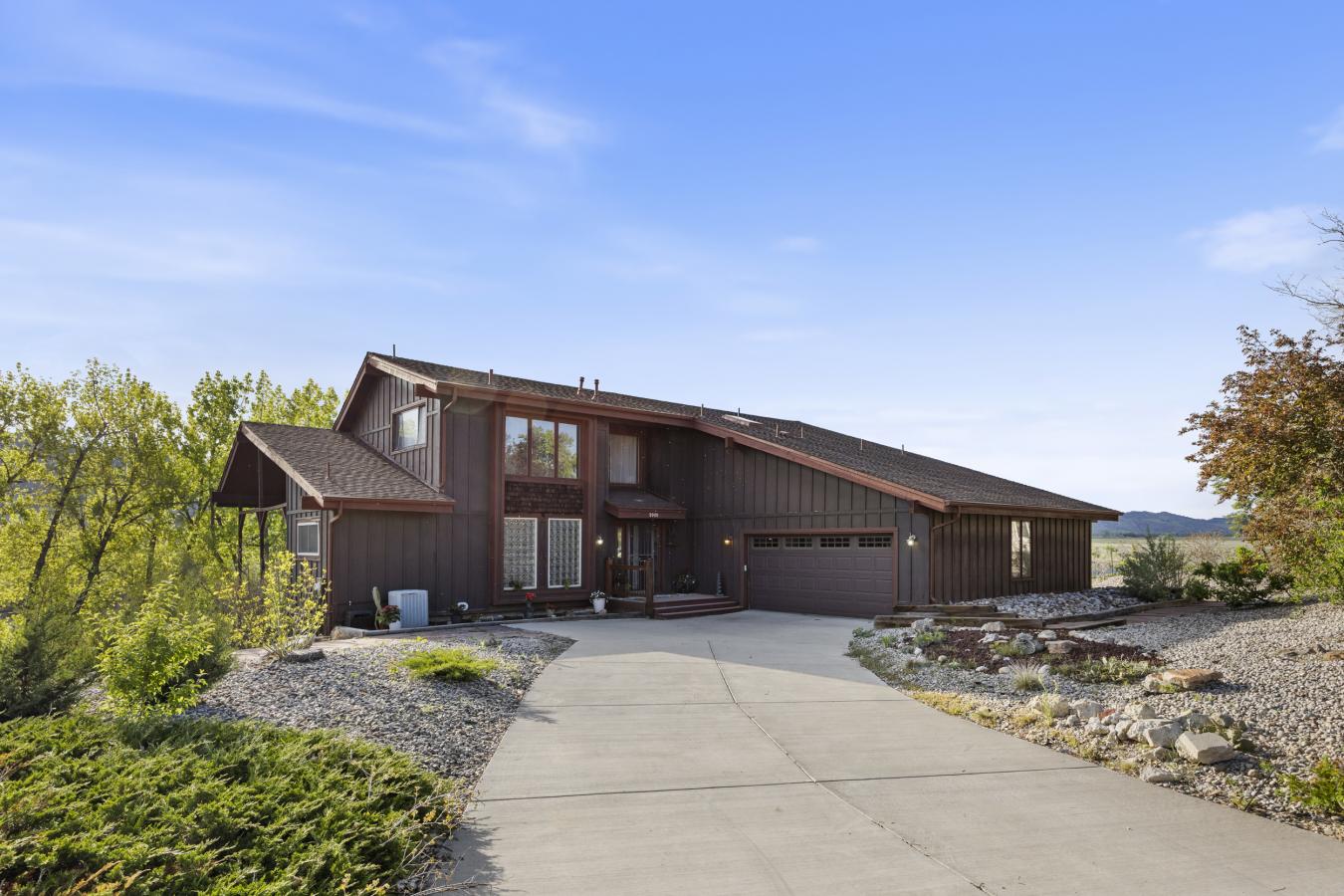 Niwot/Longmont, Colorado, 80503, United States, 3 Bedrooms Bedrooms, ,3 BathroomsBathrooms,Residential,For Sale,1867873