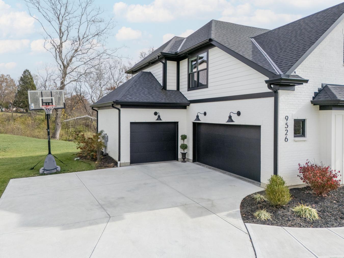 Symmes Twp, Ohio, 45140, United States, 4 Bedrooms Bedrooms, ,4 BathroomsBathrooms,Residential,For Sale,1725783