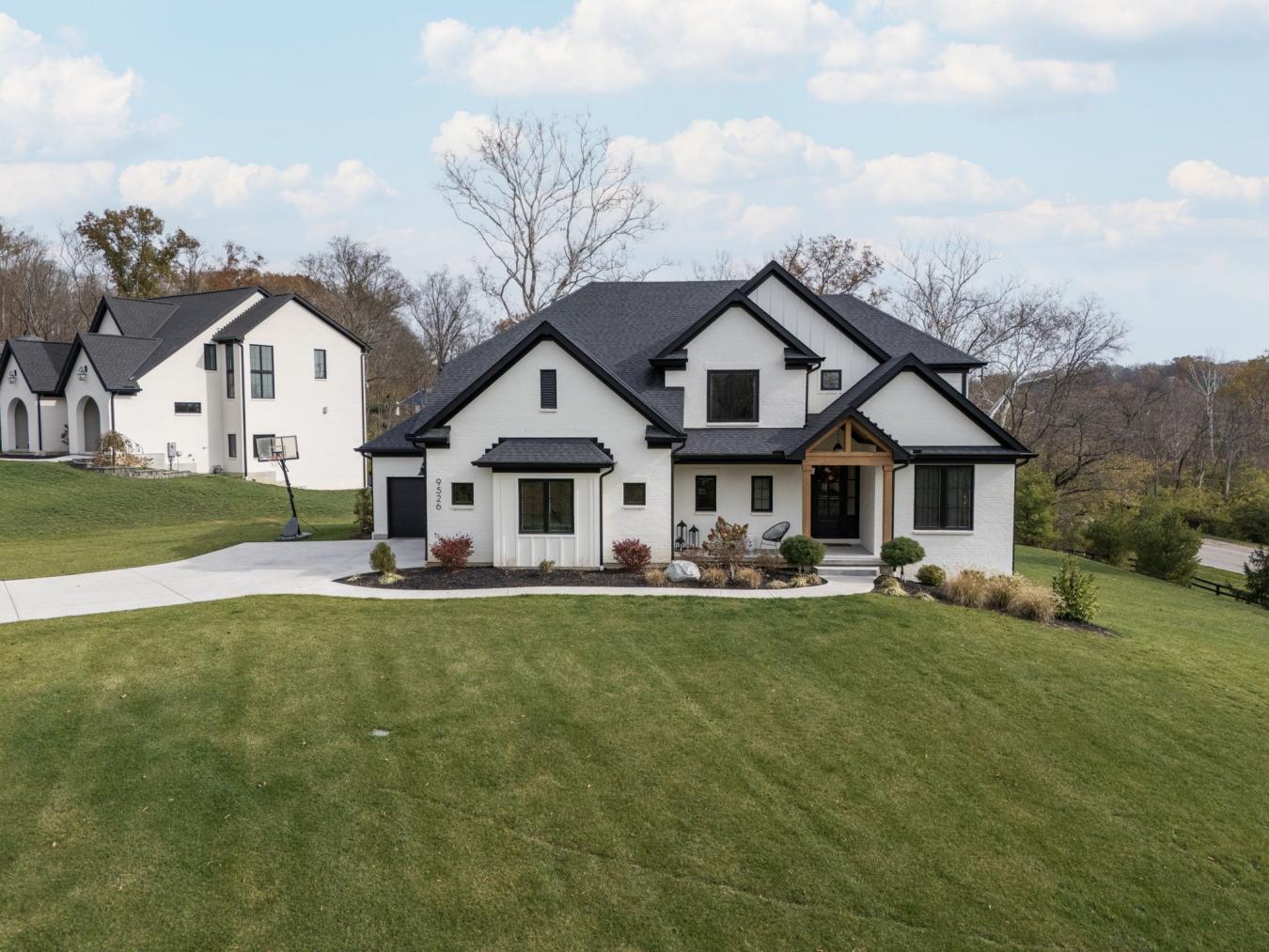 Symmes Twp, Ohio, 45140, United States, 4 Bedrooms Bedrooms, ,4 BathroomsBathrooms,Residential,For Sale,1725783