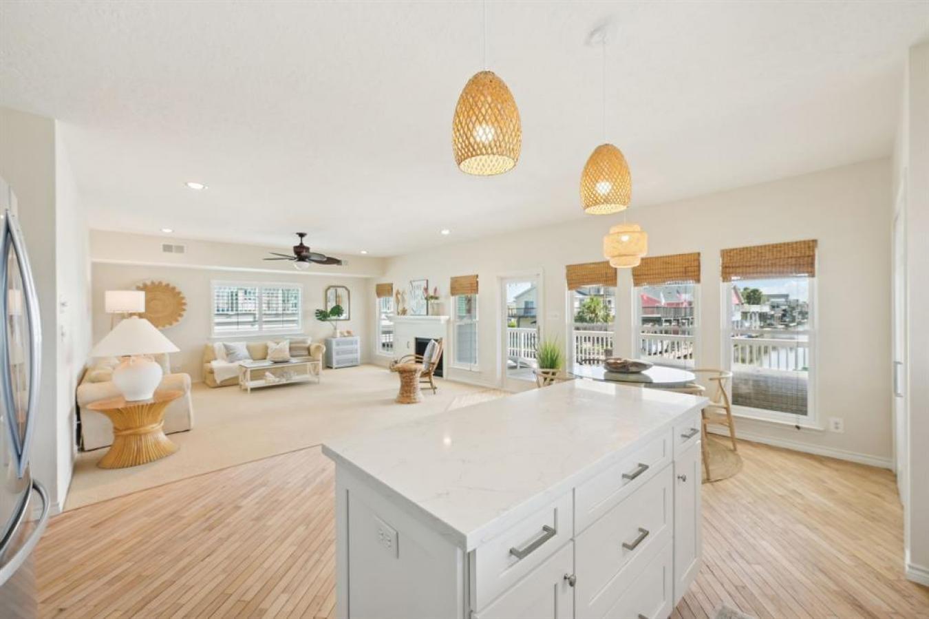 Galveston, Texas, 77554, United States, 5 Bedrooms Bedrooms, ,3 BathroomsBathrooms,Residential,For Sale,1725775