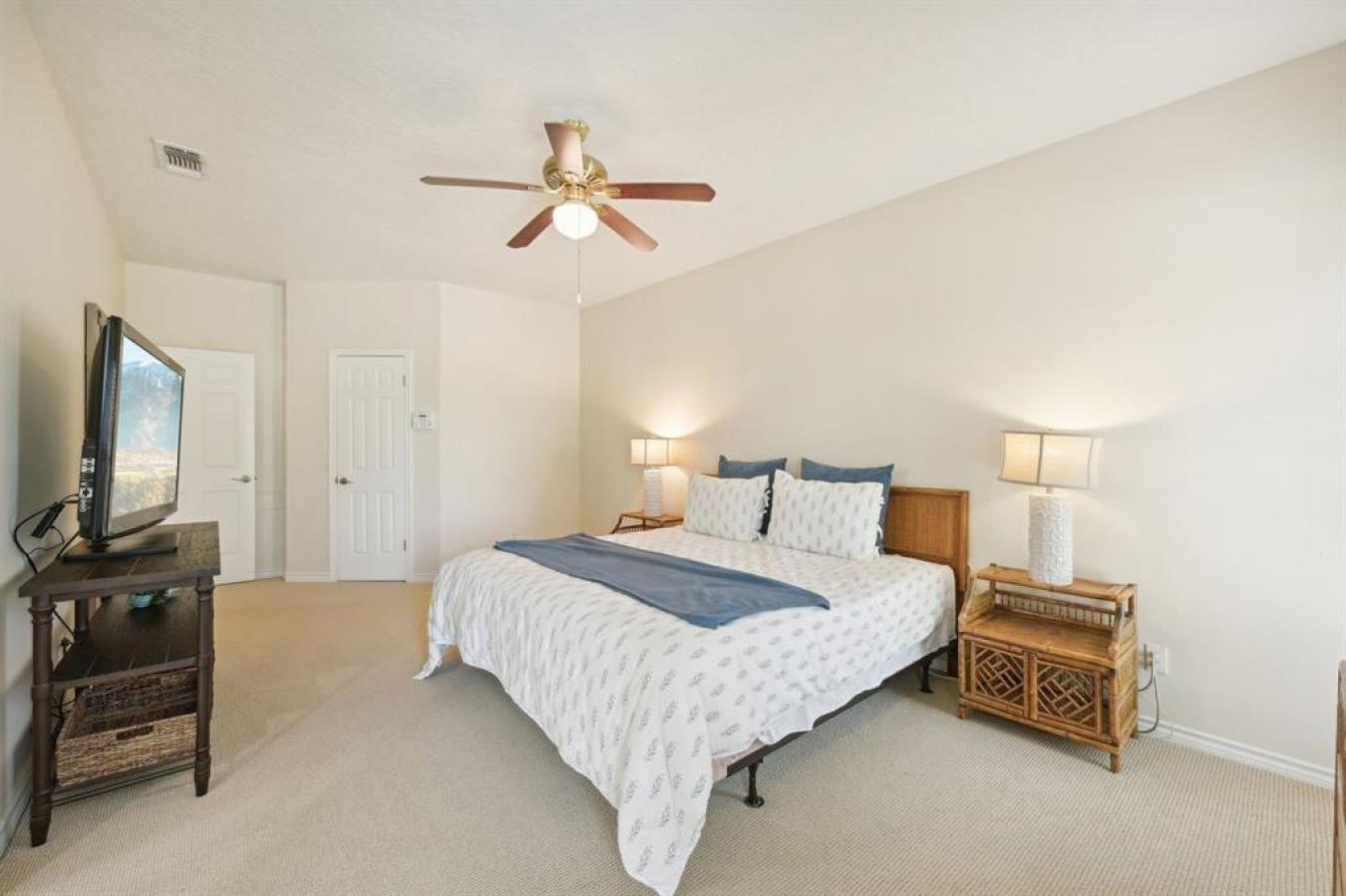 Galveston, Texas, 77554, United States, 5 Bedrooms Bedrooms, ,3 BathroomsBathrooms,Residential,For Sale,1725775