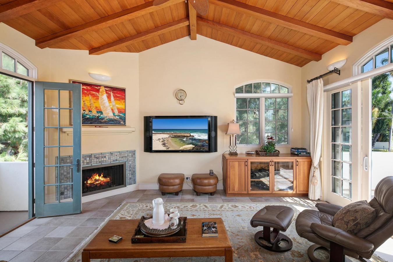 Coronado, California, 92118, United States, 5 Bedrooms Bedrooms, ,4 BathroomsBathrooms,Residential,For Sale,1984655