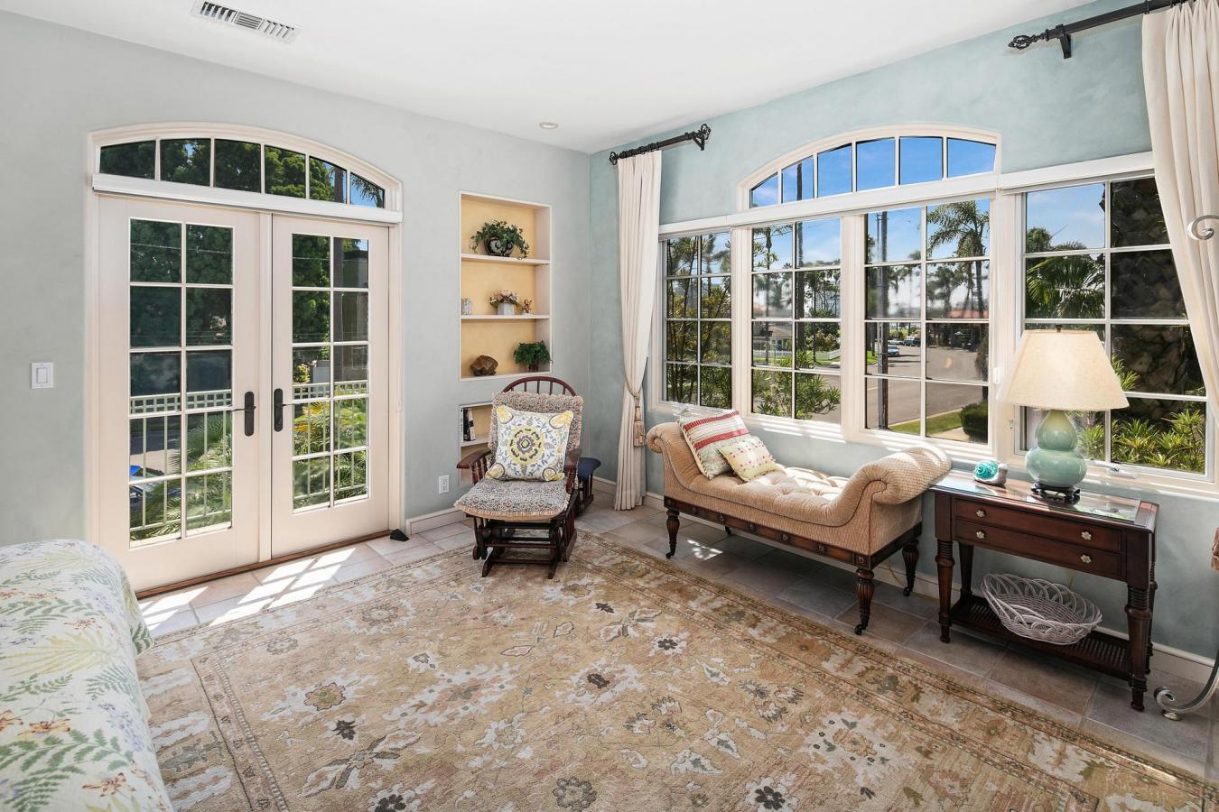 Coronado, California, 92118, United States, 5 Bedrooms Bedrooms, ,4 BathroomsBathrooms,Residential,For Sale,1984655