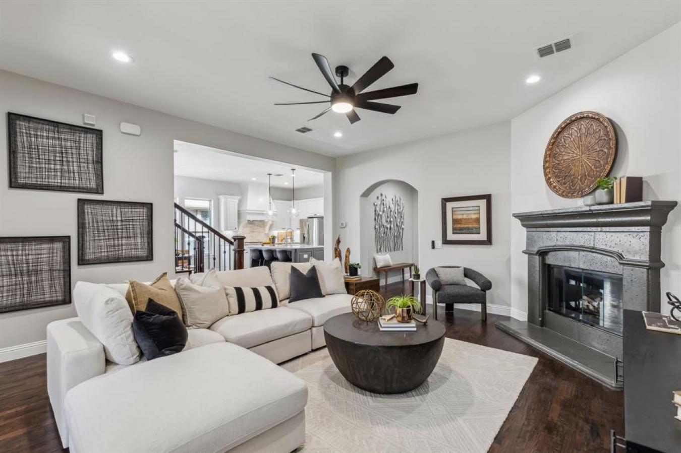 Frisco, Texas, 75035, United States, 4 Bedrooms Bedrooms, ,4 BathroomsBathrooms,Residential,For Sale,1725751