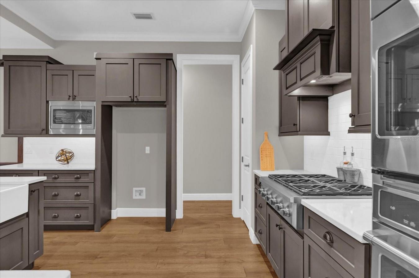 WINDERMERE, Florida, 34786, United States, 4 Bedrooms Bedrooms, ,3 BathroomsBathrooms,Residential,For Sale,1725723