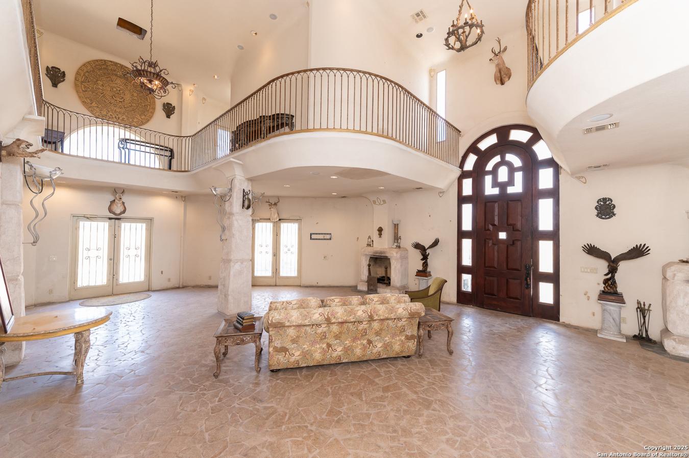 Pleasanton, Texas, 78064, United States, 9 Bedrooms Bedrooms, ,9 BathroomsBathrooms,Residential,For Sale,1725718