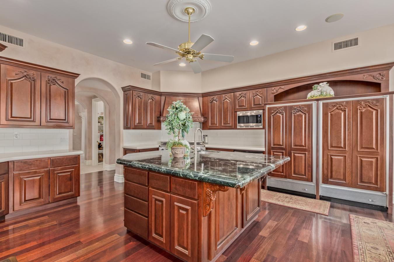 Mesa, Arizona, 85205, United States, 4 Bedrooms Bedrooms, ,4 BathroomsBathrooms,Residential,For Sale,1725715