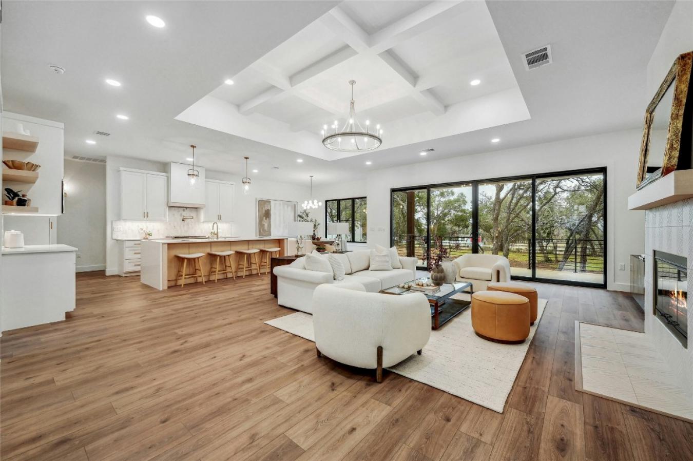 Dripping Springs, Texas, 78620, United States, 4 Bedrooms Bedrooms, ,3 BathroomsBathrooms,Residential,For Sale,1725704
