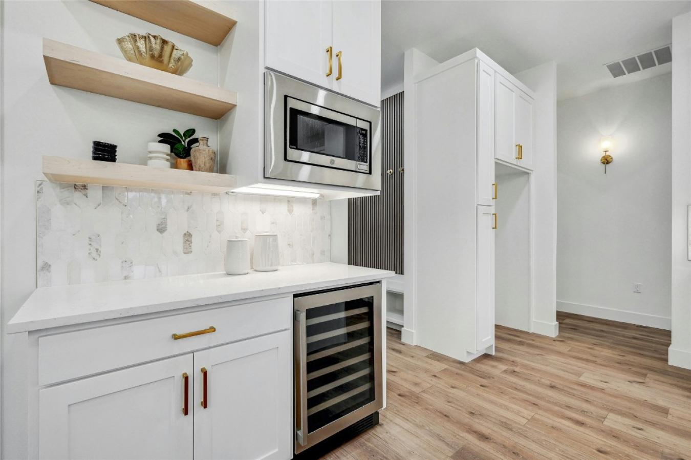 Dripping Springs, Texas, 78620, United States, 4 Bedrooms Bedrooms, ,3 BathroomsBathrooms,Residential,For Sale,1725704