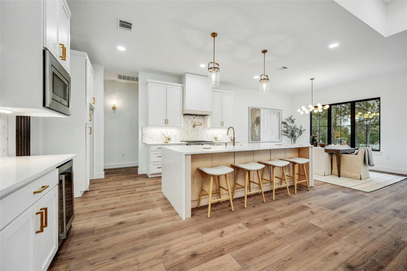 Dripping Springs, Texas, 78620, United States, 4 Bedrooms Bedrooms, ,3 BathroomsBathrooms,Residential,For Sale,1725704