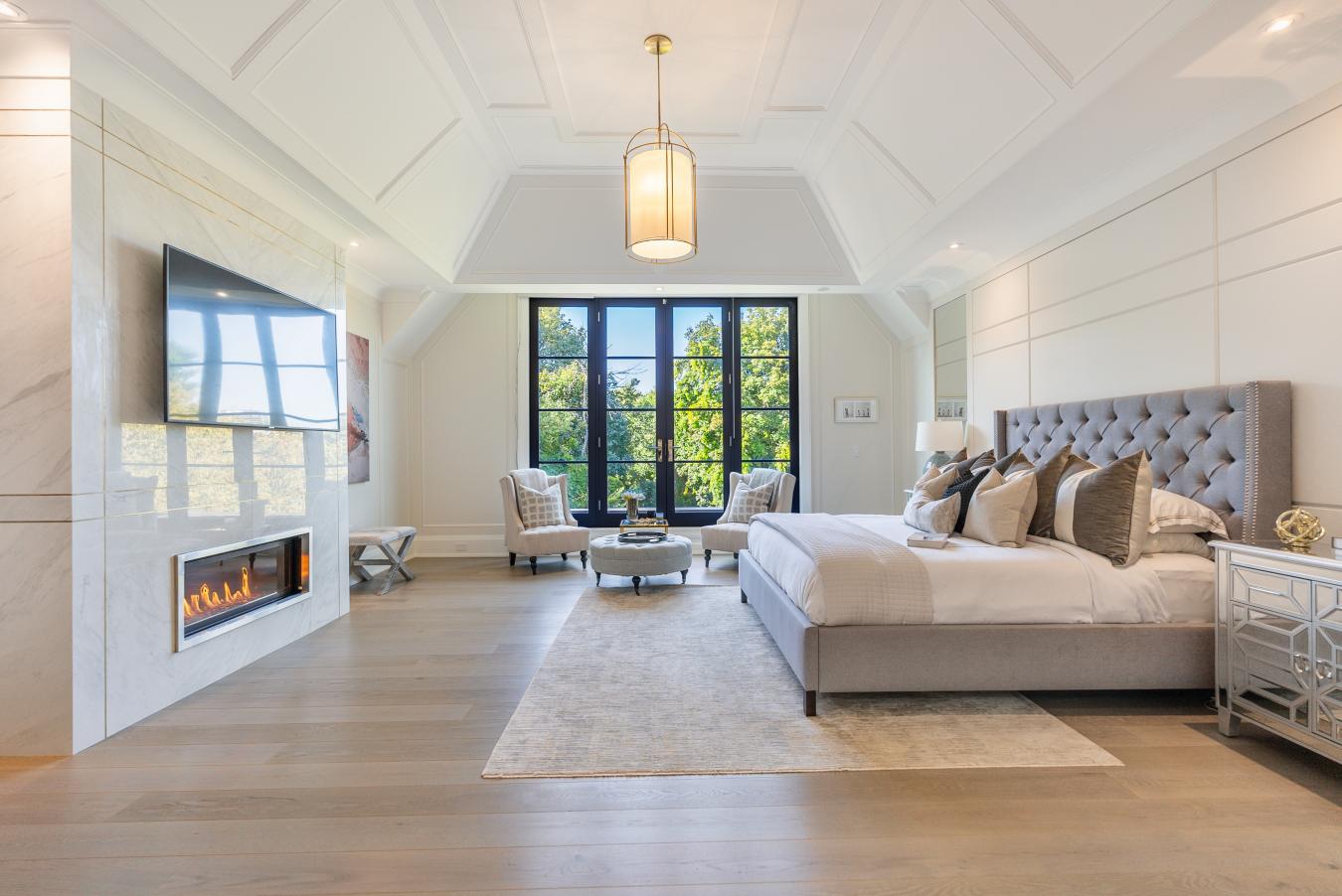 Toronto, ON, M2L 2G6, Canada, 5 Bedrooms Bedrooms, ,9 BathroomsBathrooms,Residential,For Sale,1725703