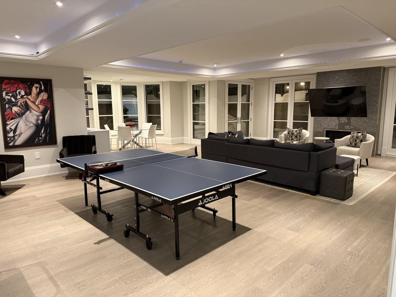 Toronto, ON, M2L 2G6, Canada, 5 Bedrooms Bedrooms, ,9 BathroomsBathrooms,Residential,For Sale,1725703