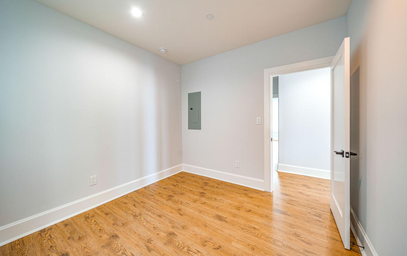 Ocean City, New Jersey, 08226, United States, 6 Bedrooms Bedrooms, ,5 BathroomsBathrooms,Residential,For Sale,1725668