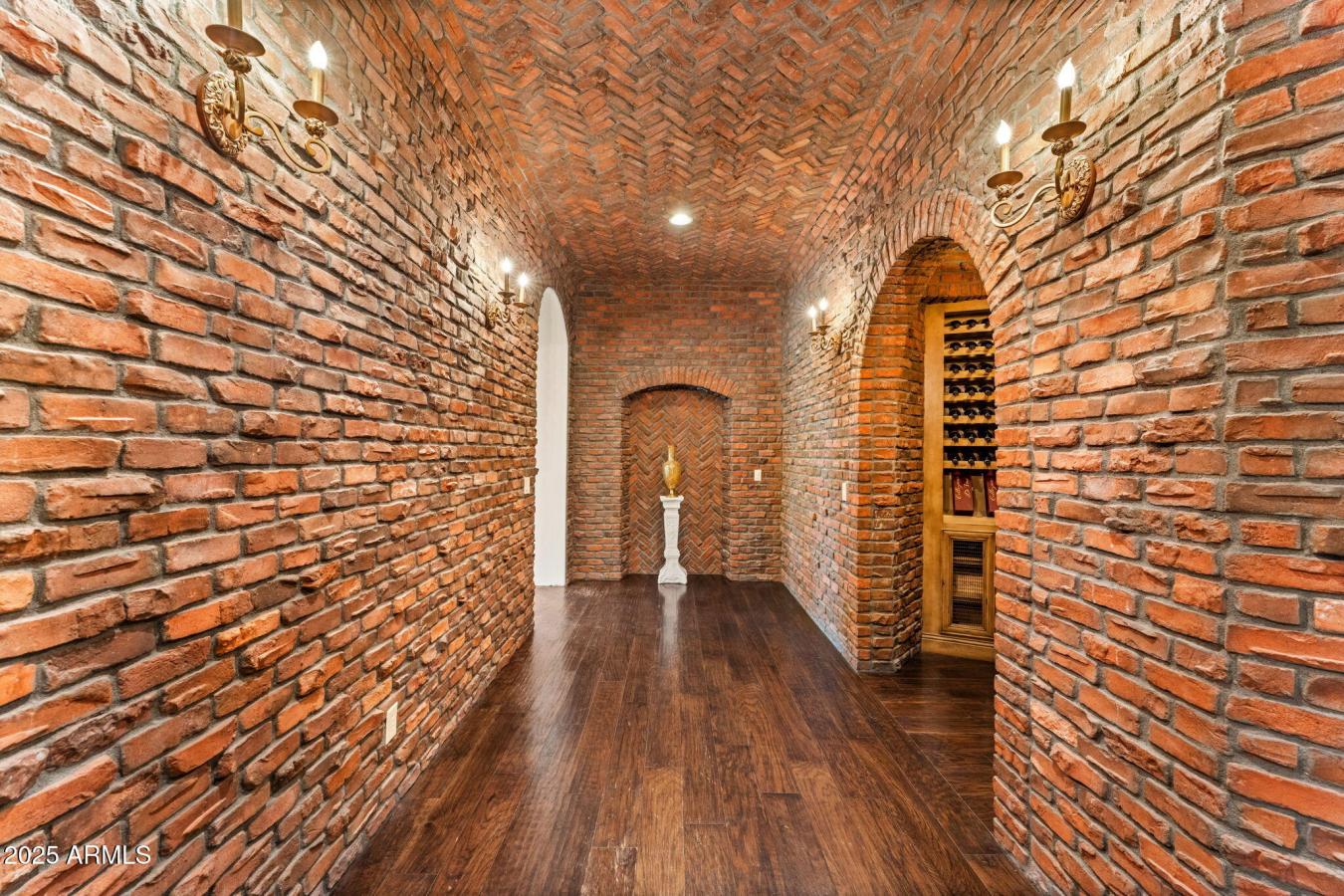 Chandler, Arizona, 85248, United States, 5 Bedrooms Bedrooms, ,Residential,For Sale,1725667