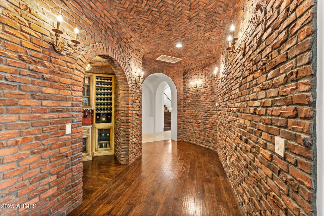 Chandler, Arizona, 85248, United States, 5 Bedrooms Bedrooms, ,Residential,For Sale,1725667