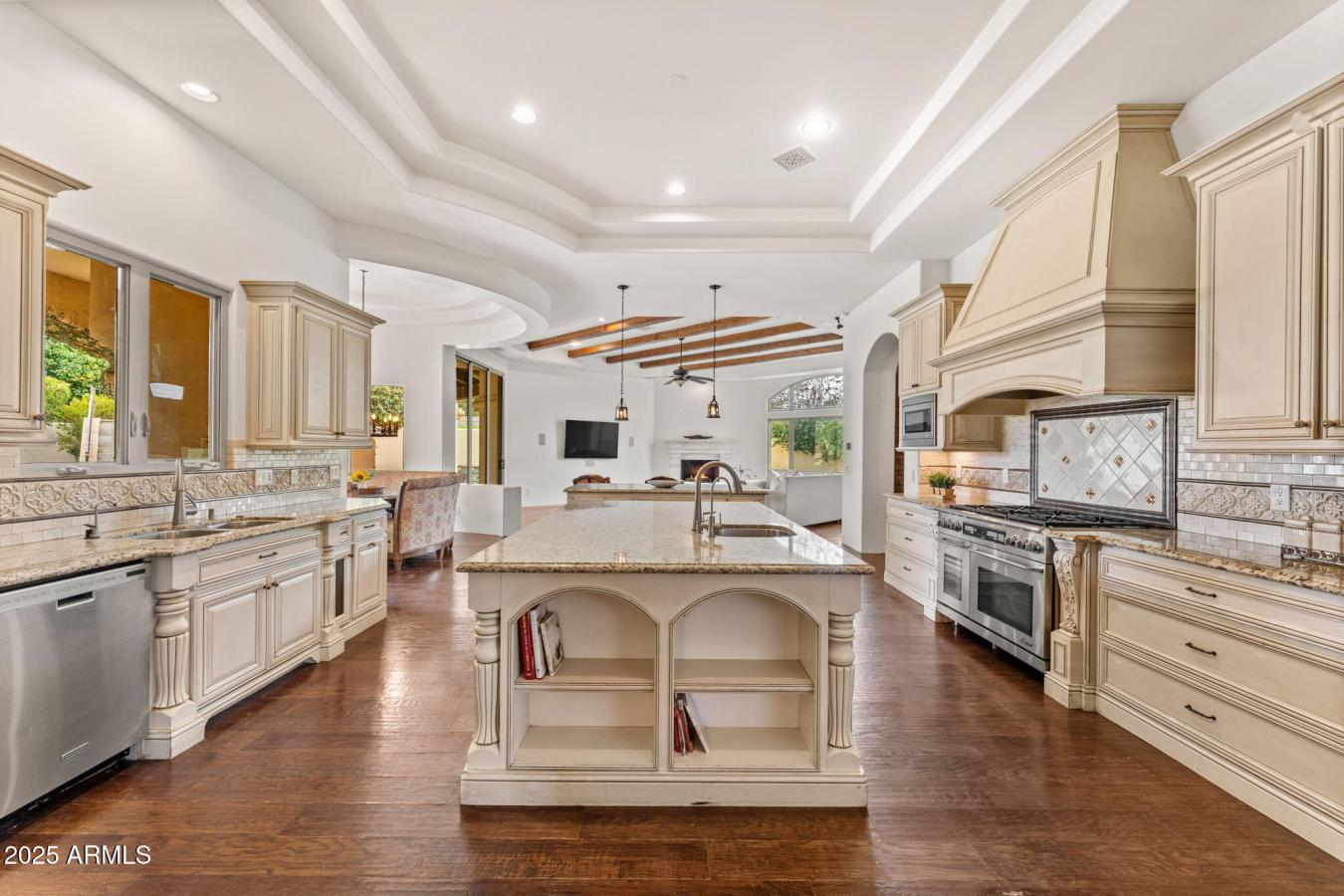 Chandler, Arizona, 85248, United States, 5 Bedrooms Bedrooms, ,Residential,For Sale,1725667