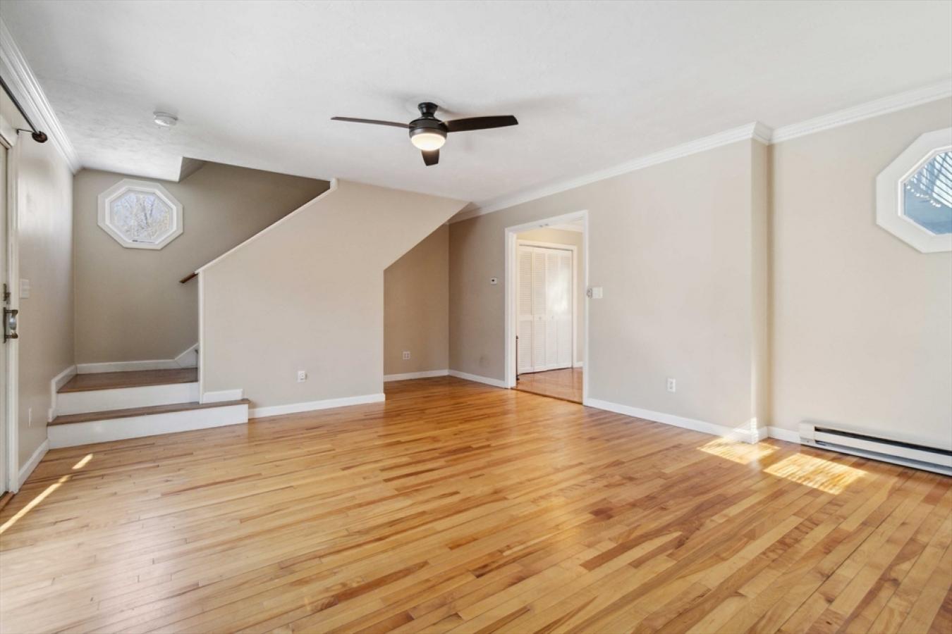 Southborough, Massachusetts, 01772, United States, 3 Bedrooms Bedrooms, ,2 BathroomsBathrooms,Residential,For Sale,1726264