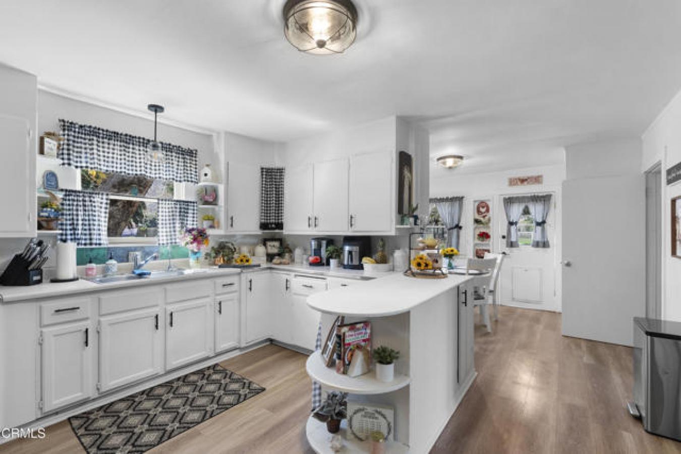 Ventura, California, 93001, United States, 3 Bedrooms Bedrooms, ,1 BathroomBathrooms,Residential,For Sale,1725658