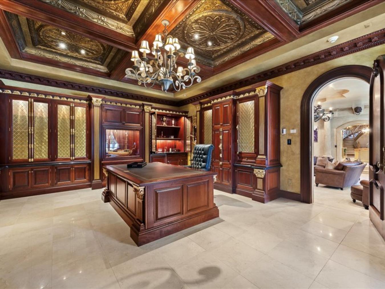 Saratoga Springs, New York, 12866, United States, 6 Bedrooms Bedrooms, ,7 BathroomsBathrooms,Residential,For Sale,1725656