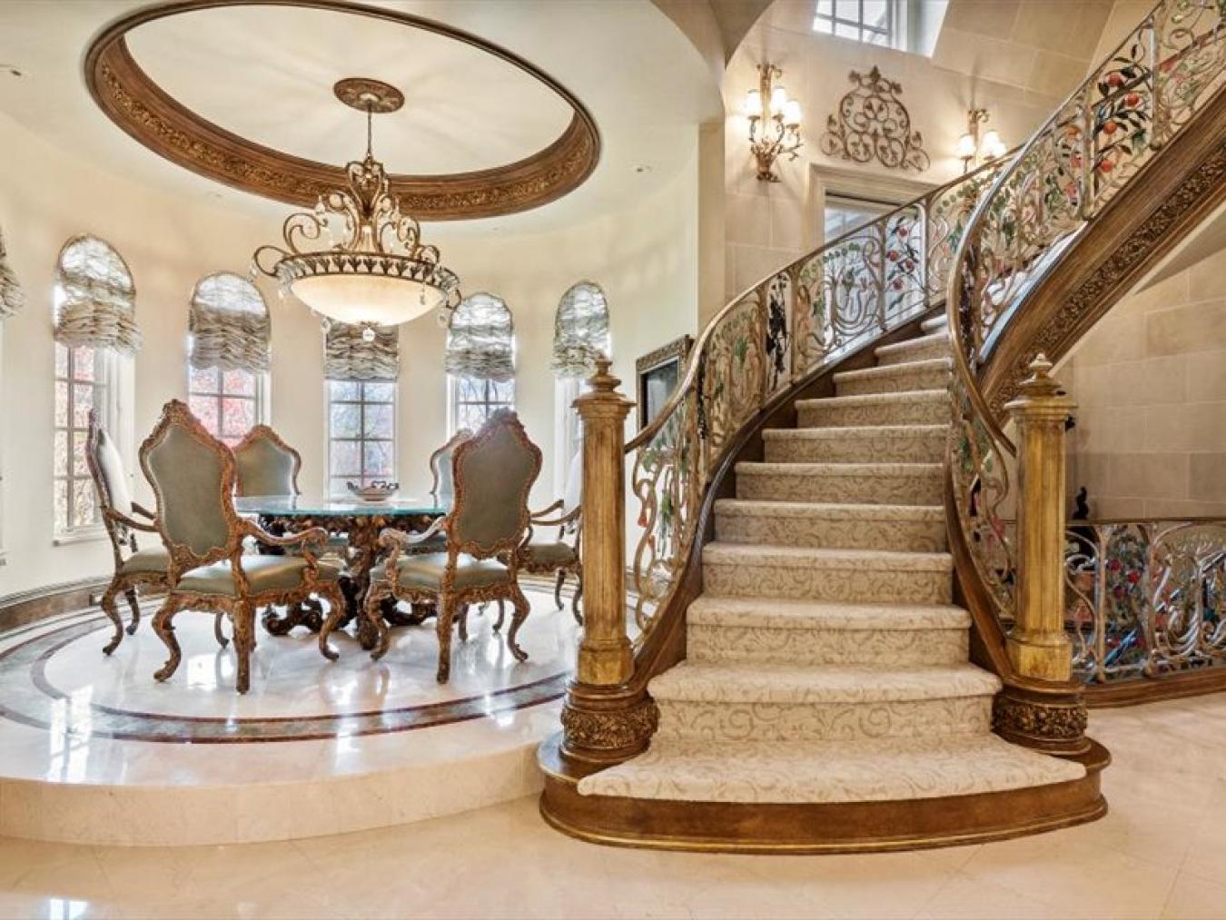 Saratoga Springs, New York, 12866, United States, 6 Bedrooms Bedrooms, ,7 BathroomsBathrooms,Residential,For Sale,1725656
