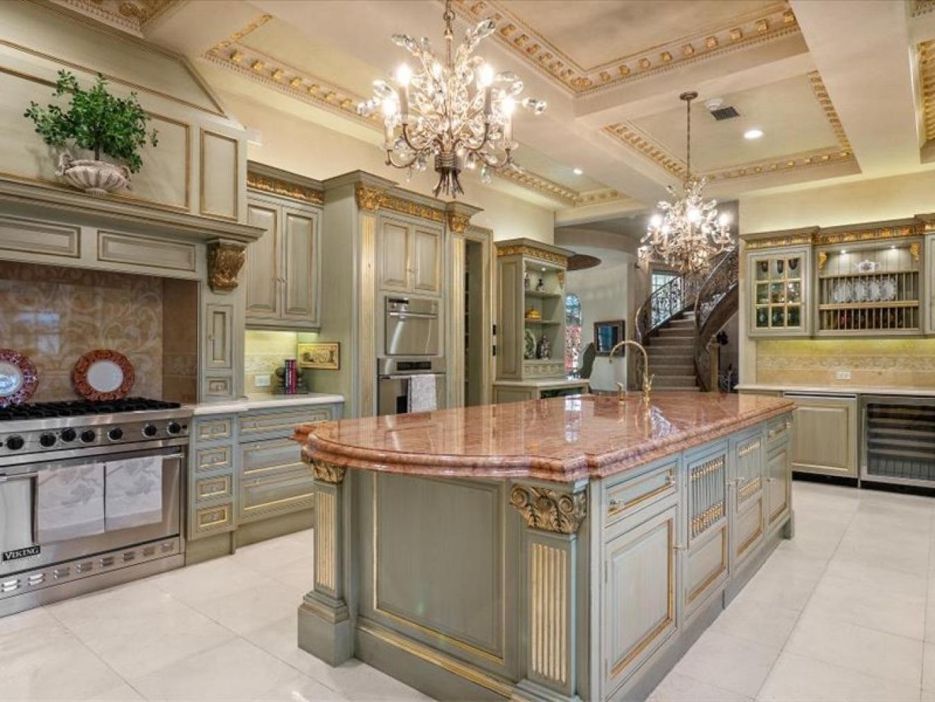 Saratoga Springs, New York, 12866, United States, 6 Bedrooms Bedrooms, ,7 BathroomsBathrooms,Residential,For Sale,1725656