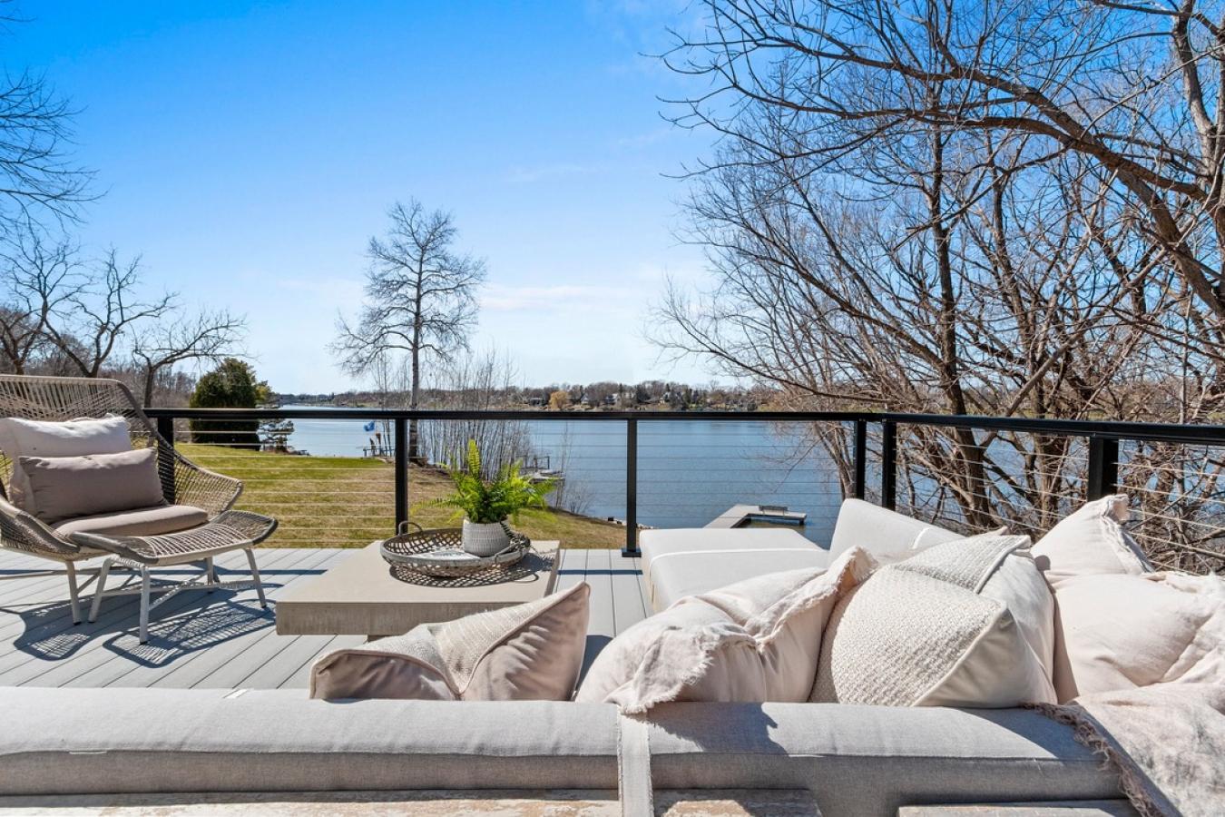 LEDGEVIEW, Wisconsin, 54115, United States, 4 Bedrooms Bedrooms, ,4 BathroomsBathrooms,Residential,For Sale,1726535