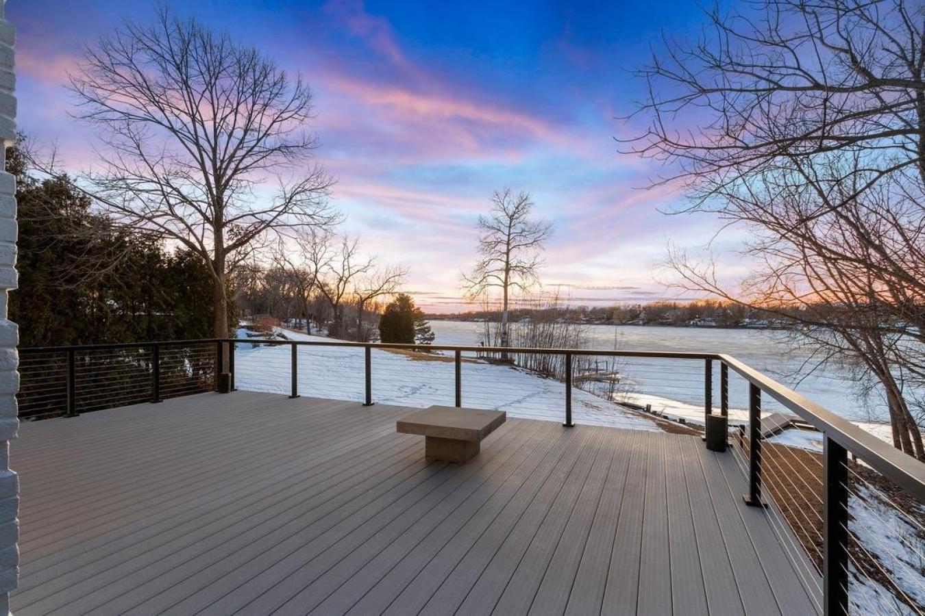 LEDGEVIEW, Wisconsin, 54115, United States, 4 Bedrooms Bedrooms, ,4 BathroomsBathrooms,Residential,For Sale,1726535