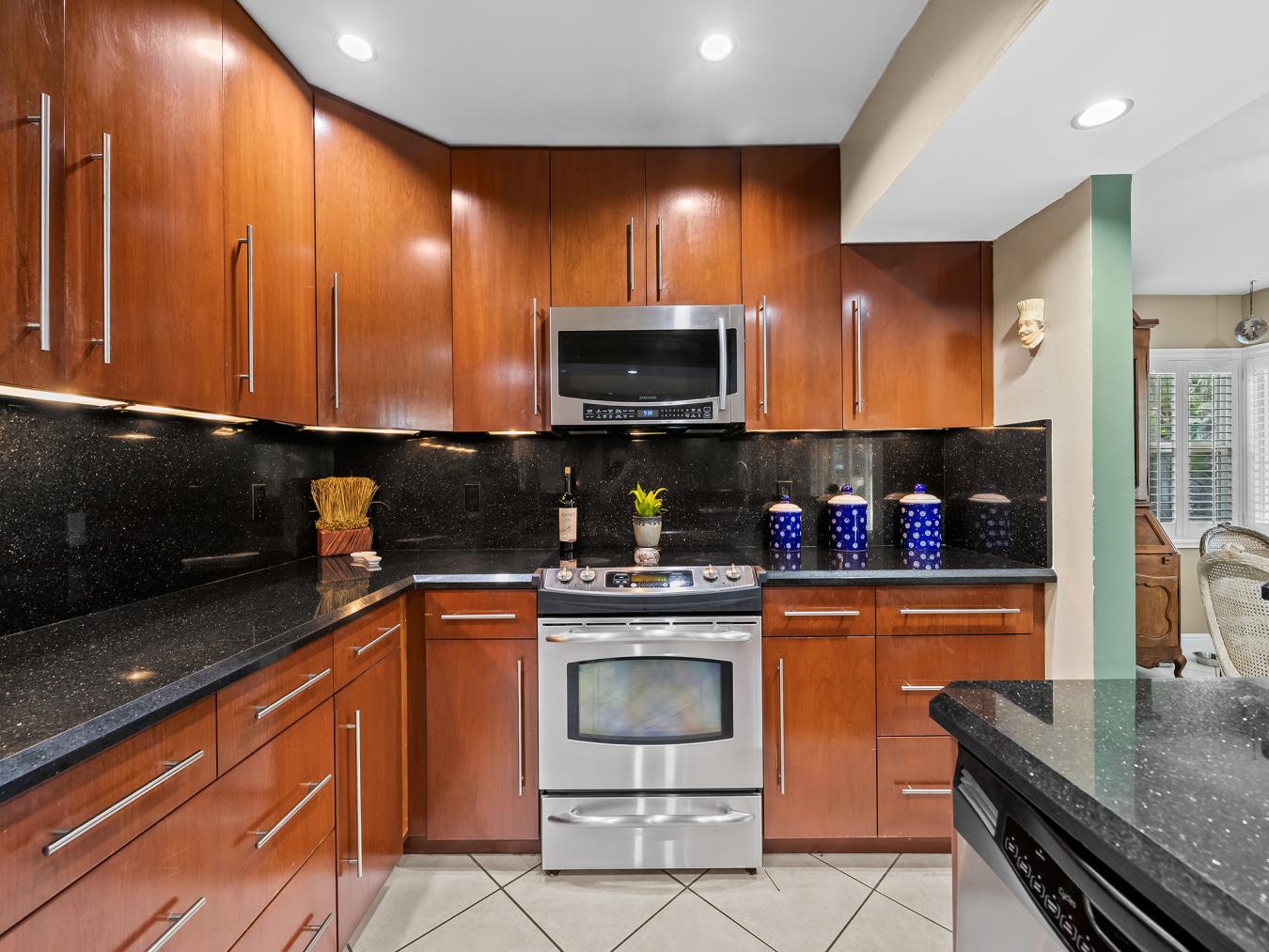 Lauderdale by the Sea, Florida, 33062, United States, 3 Bedrooms Bedrooms, ,3 BathroomsBathrooms,Residential,For Sale,1726062