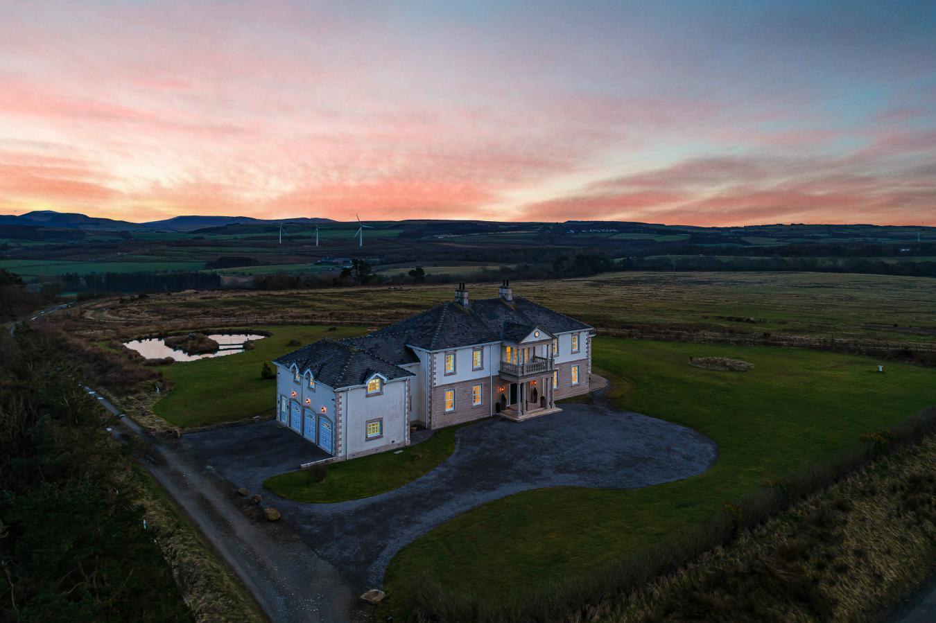 Workington, CA14 4JG, United Kingdom, 5 Bedrooms Bedrooms, ,5 BathroomsBathrooms,Residential,For Sale,1968603