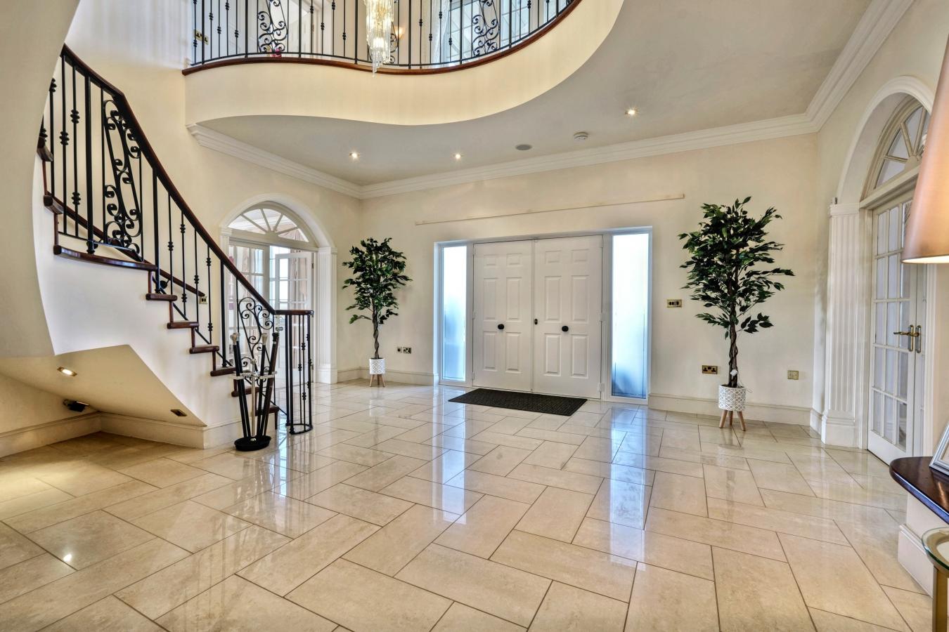 Workington, CA14 4JG, United Kingdom, 5 Bedrooms Bedrooms, ,5 BathroomsBathrooms,Residential,For Sale,1968603