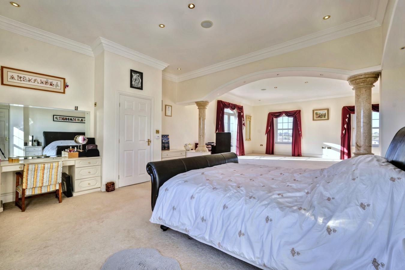 Workington, CA14 4JG, United Kingdom, 5 Bedrooms Bedrooms, ,5 BathroomsBathrooms,Residential,For Sale,1968603