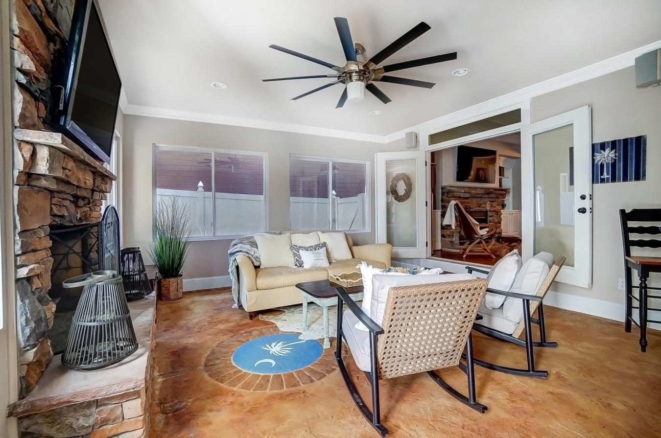 Fort Mill, South Carolina, 29708, United States, 4 Bedrooms Bedrooms, ,3 BathroomsBathrooms,Residential,For Sale,1726516