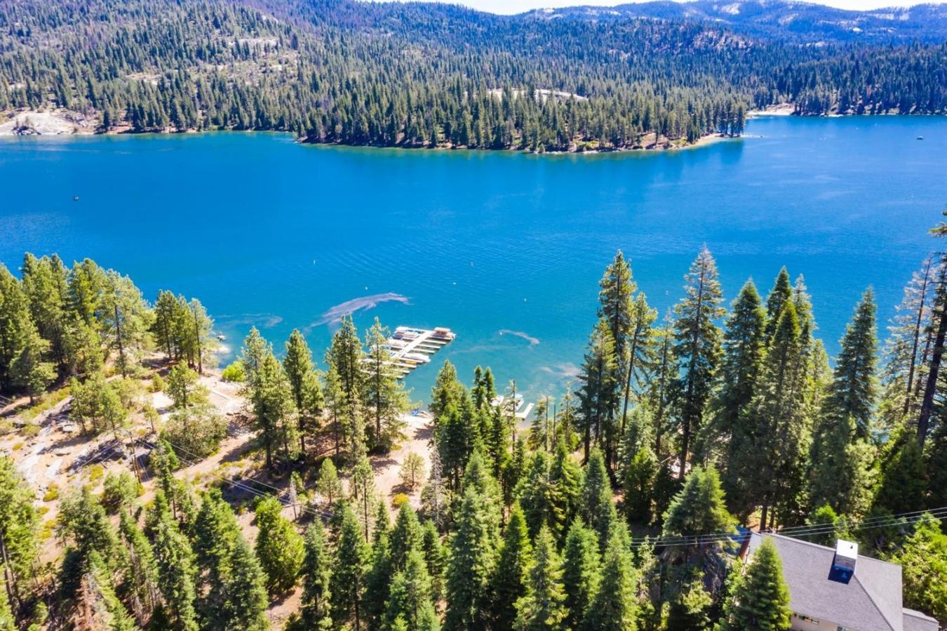 Shaver Lake, California, 93664, United States, 4 Bedrooms Bedrooms, ,3 BathroomsBathrooms,Residential,For Sale,1727080