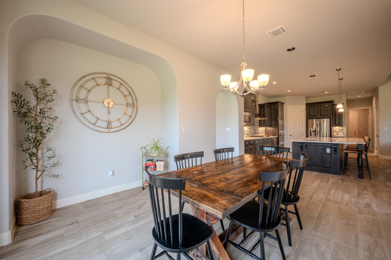 Dripping Springs, Texas, 78620, United States, 5 Bedrooms Bedrooms, ,4 BathroomsBathrooms,Residential,For Sale,1726256